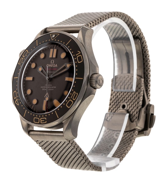 Omega Seamaster Diver 300m - James Bond Edition 210.92.42.20.01.001